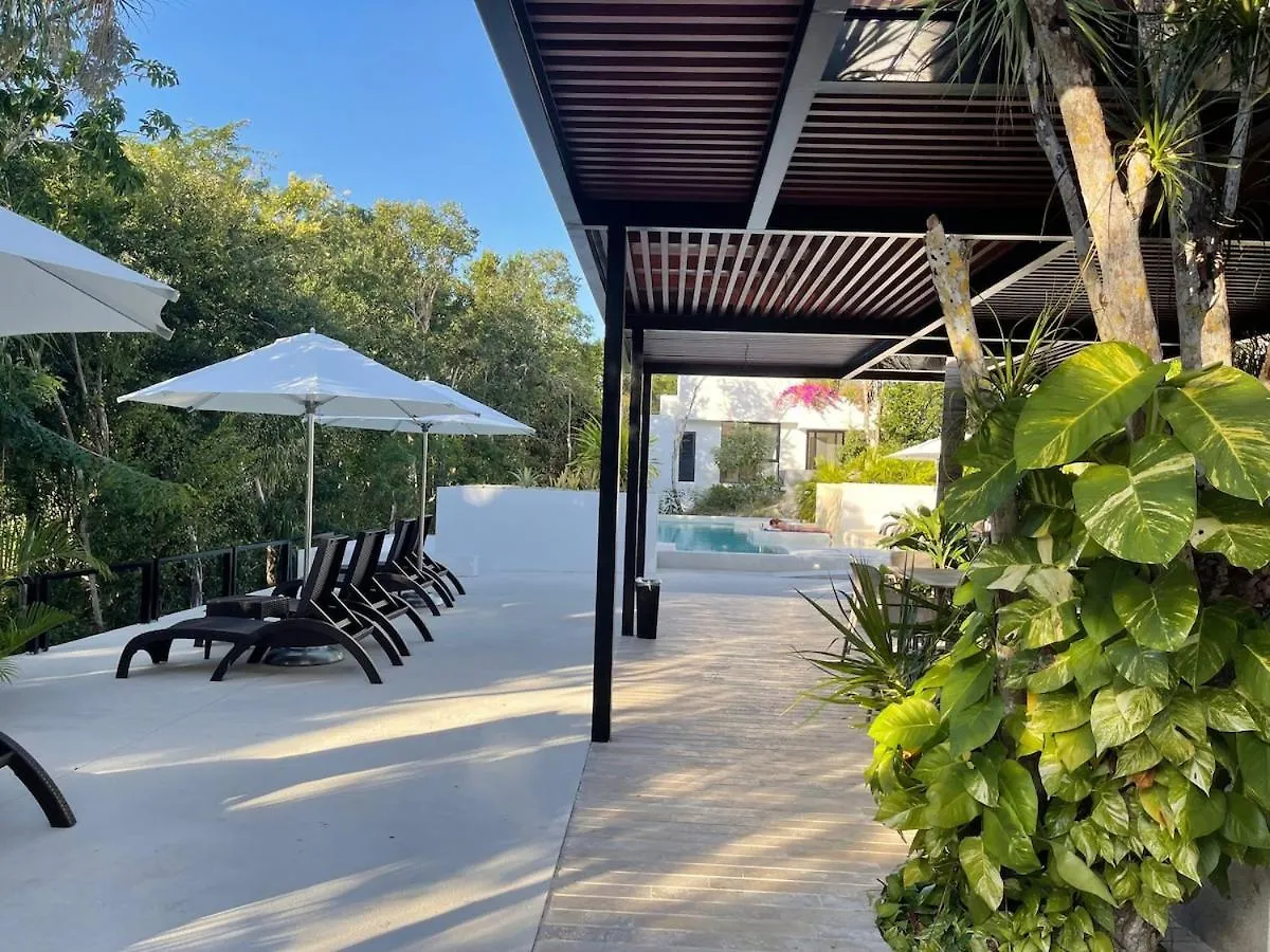Upscale 2Br Penthouse With Watergolf View Apartment Chacalal