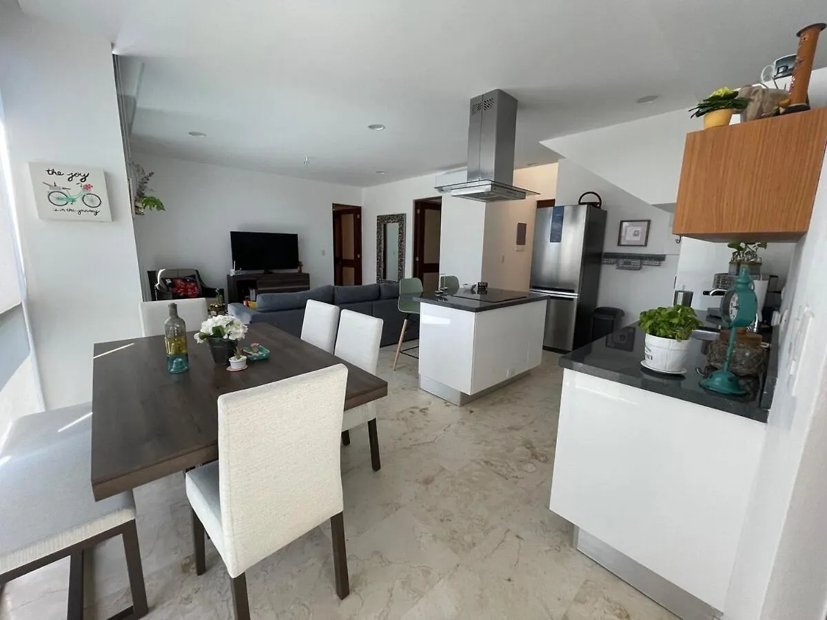 Upscale 2Br Penthouse With Watergolf View Apartment Chacalal